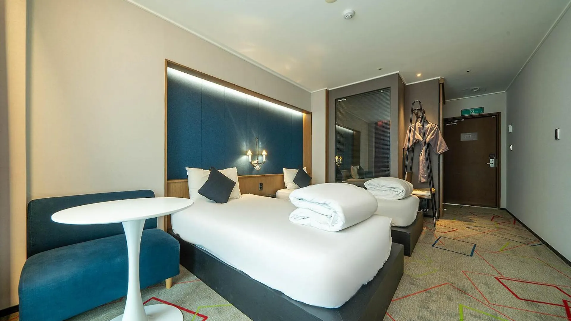 South Vandeco Hotel Пусан 2*,  Южная Корея