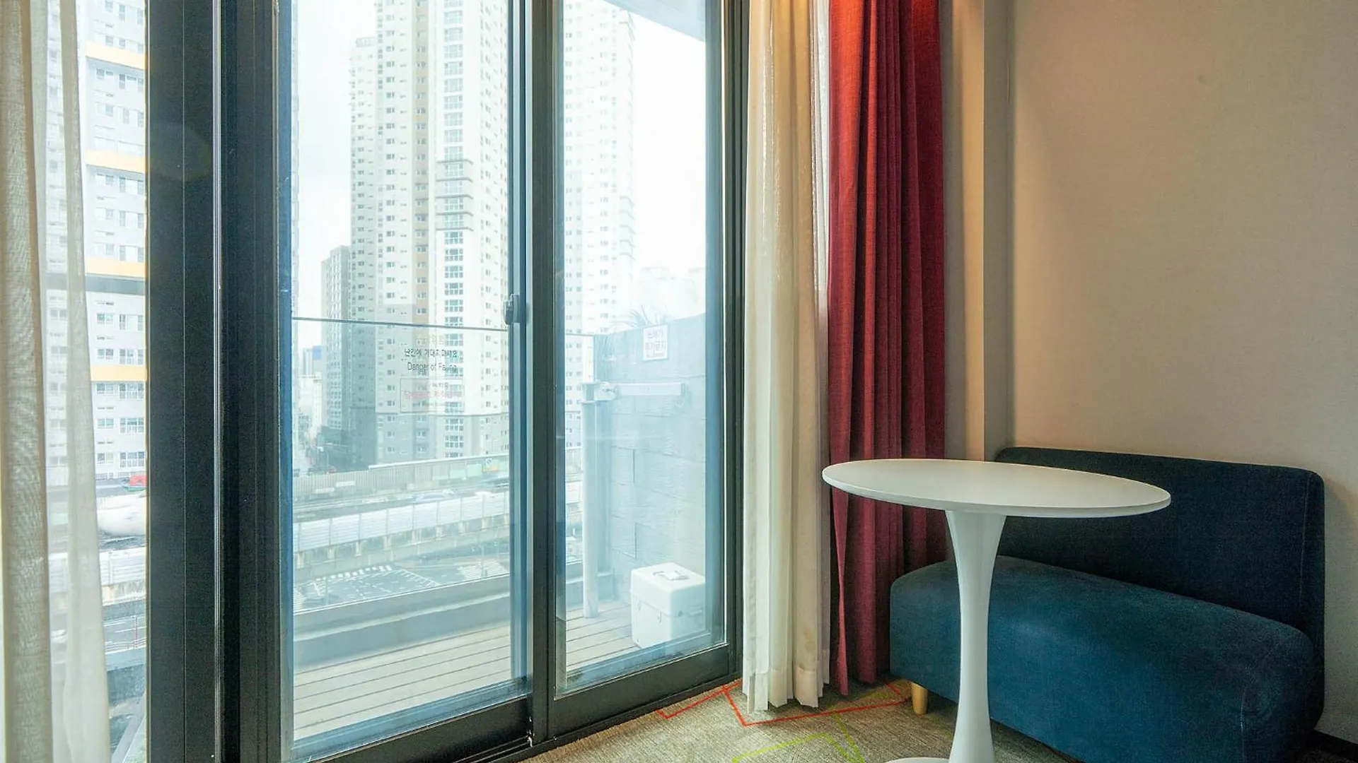 South Vandeco Hotel Busan 2*,